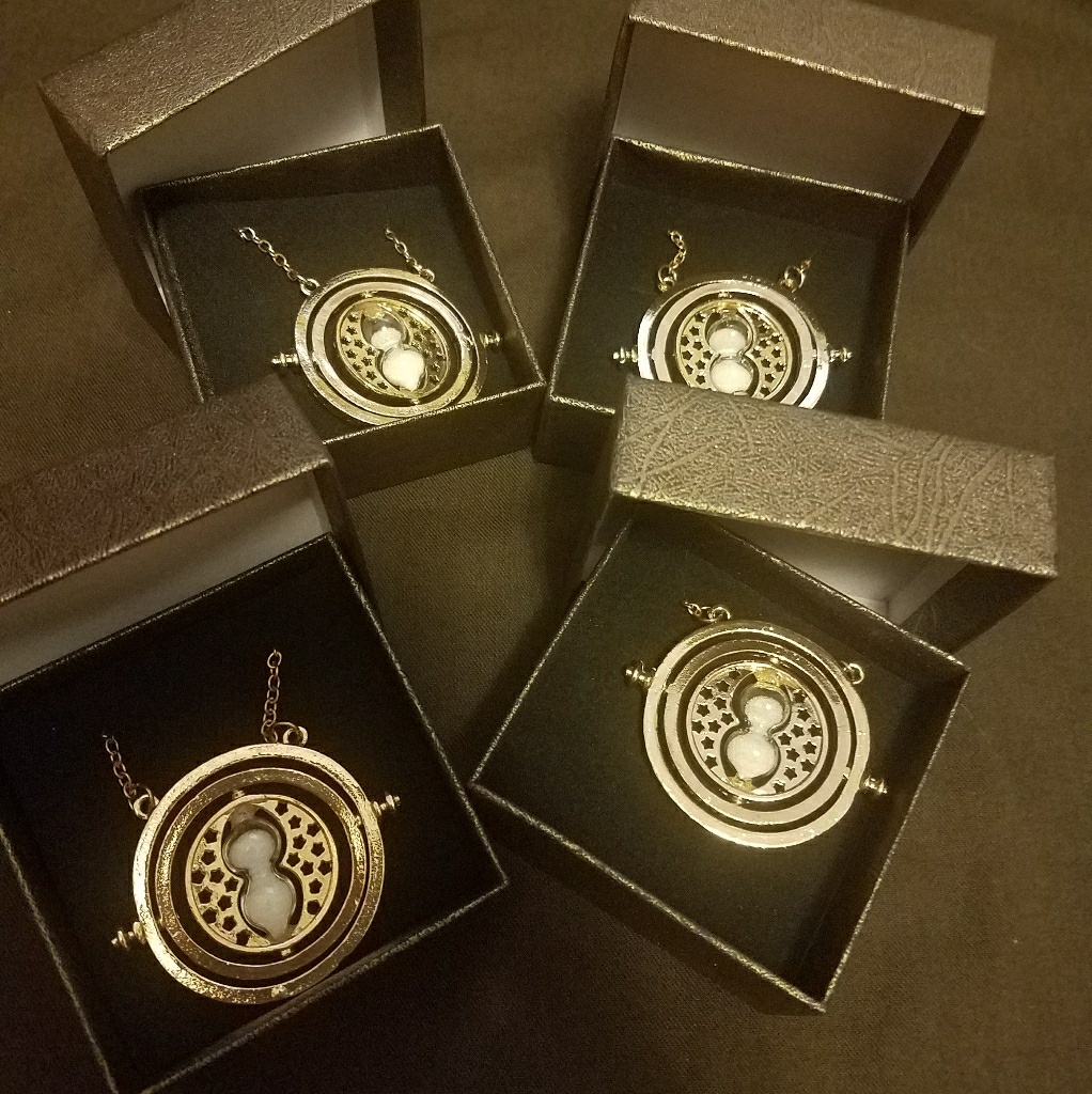 Bundle Of 4 Nib Time Turner Necklaces 32$